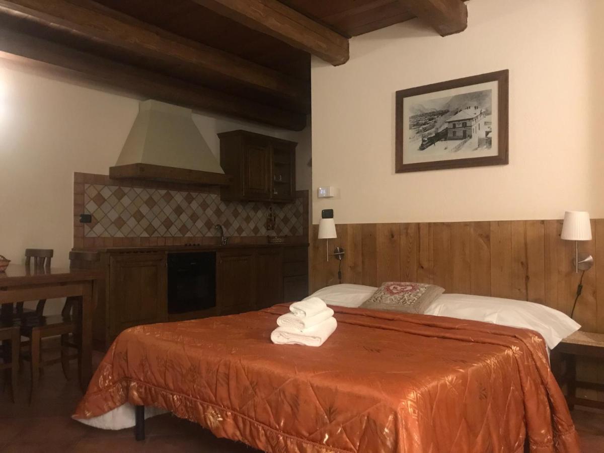 Residence Du Commerce Oulx Kültér fotó