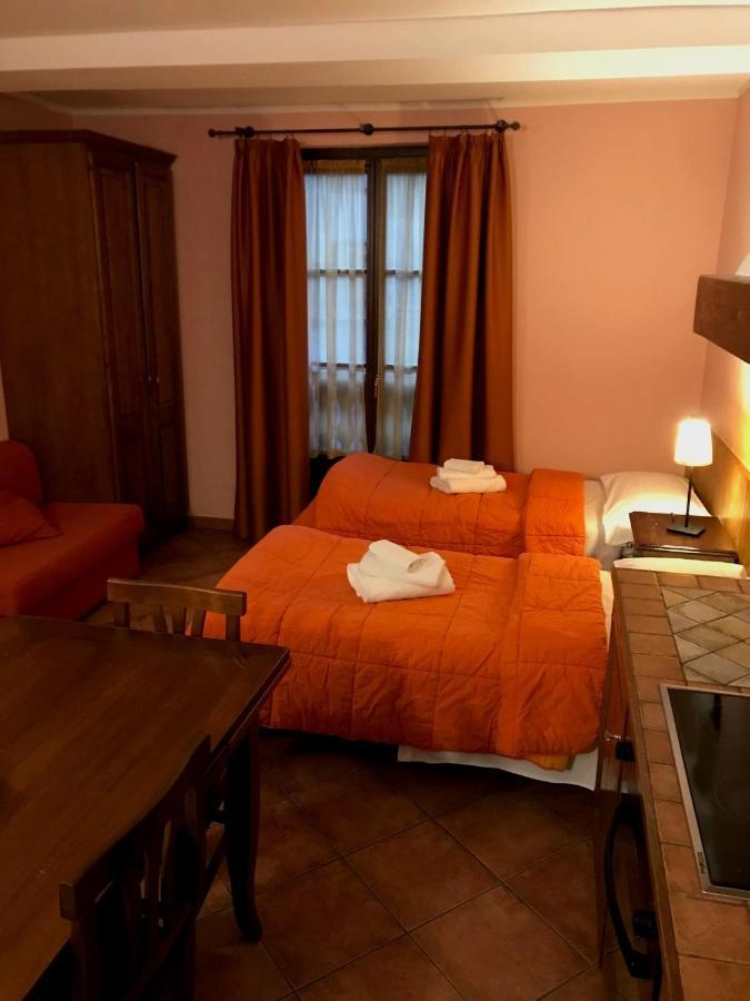 Residence Du Commerce Oulx Kültér fotó